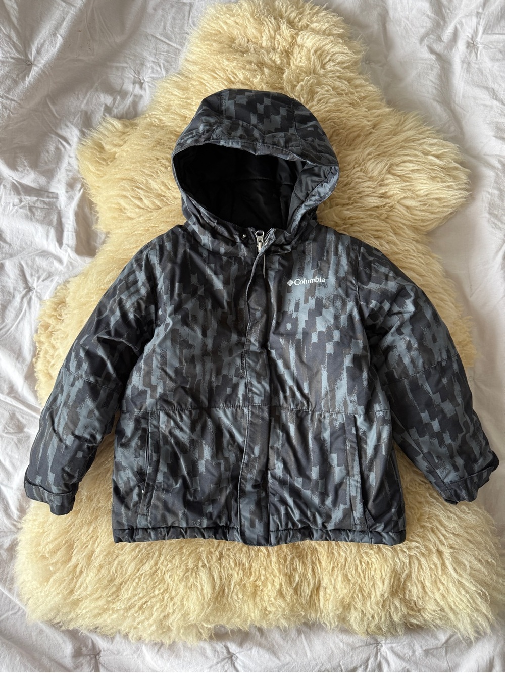 Columbia Black & Gray Patterned Hooded Puffer Snow Jacket